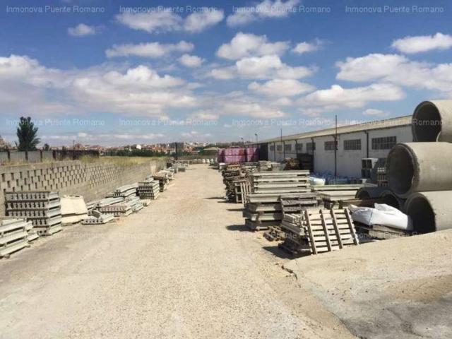 Inmueble en Venta en Carbajosa de La Sagrada