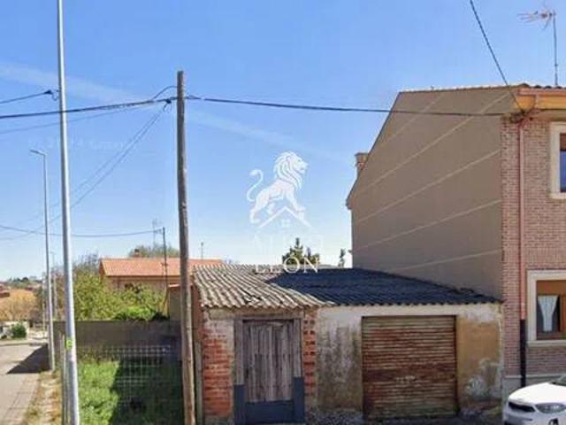 Inmueble en Venta en Chozas de Abajo