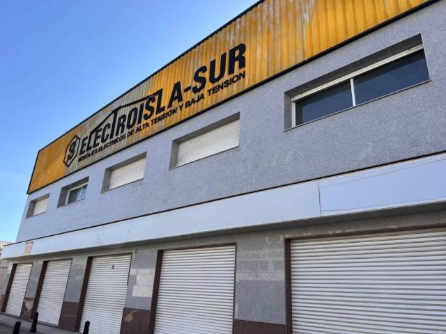 Inmueble en Venta en Coria del Río