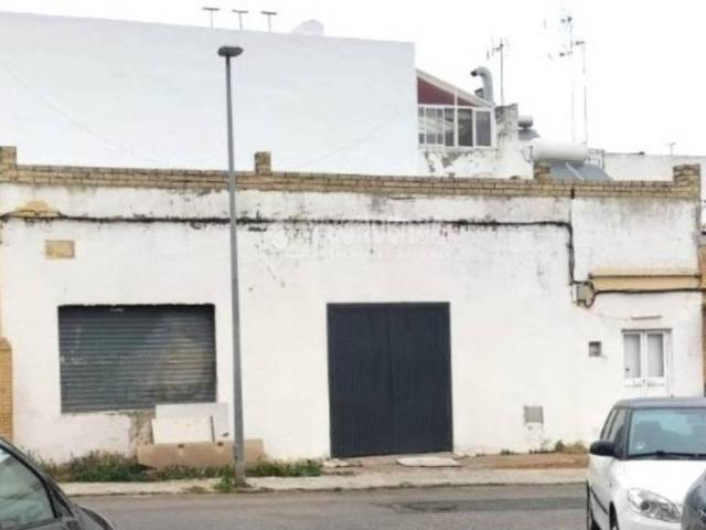 Inmueble en Venta en Coria del Río