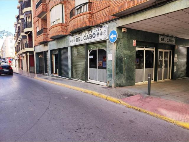 Inmueble en Venta en Crevillent