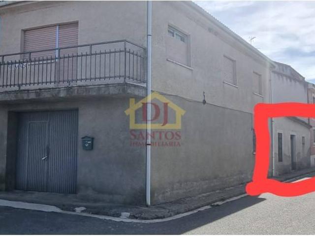 Inmueble en Venta en Encinas de Abajo