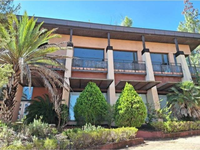 Inmueble en Venta en Enguera