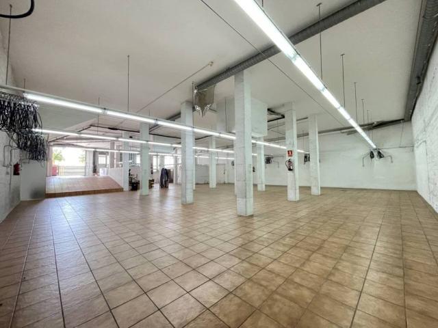 Inmueble en Venta en Esplugues de Llobregat