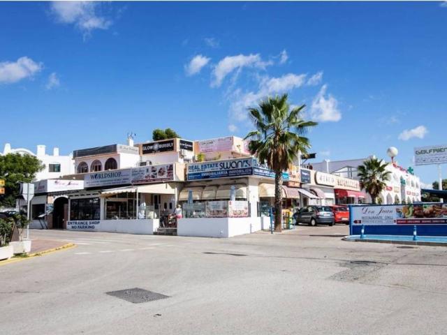 Inmueble en Venta en Estepona