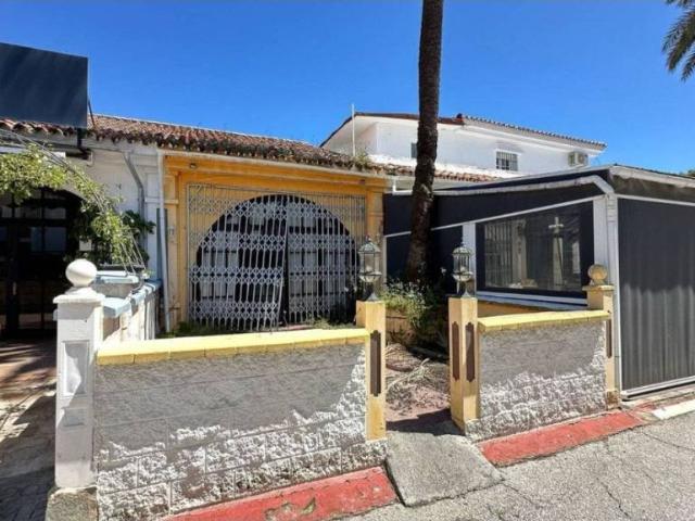 Inmueble en Venta en Estepona