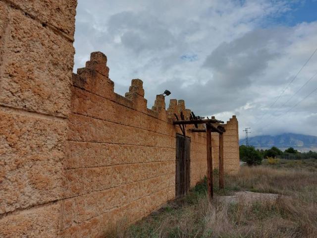Inmueble en Venta en Freila