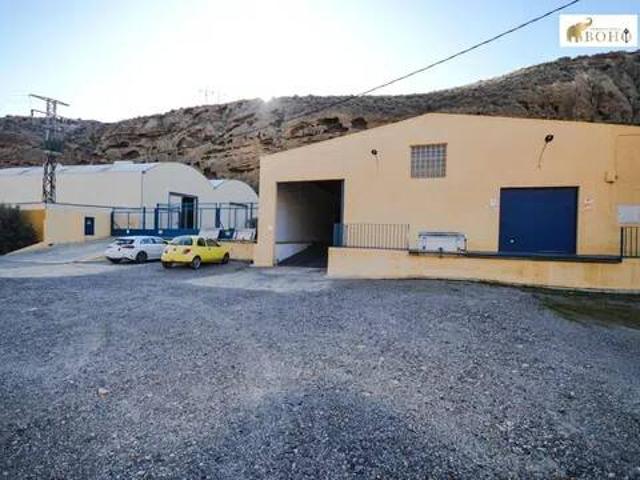 Inmueble en Venta en Gádor