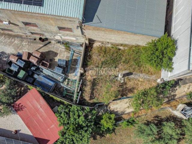 Inmueble en Venta en Gójar