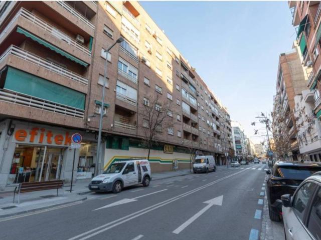 Inmueble en Venta en Granada