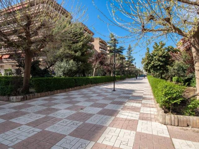 Inmueble en Venta en Granada