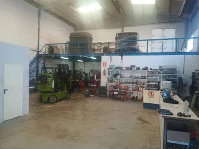 Inmueble en Venta en Guillena