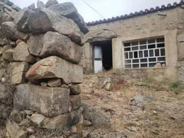 Inmueble en Venta en Herradón de Pinares