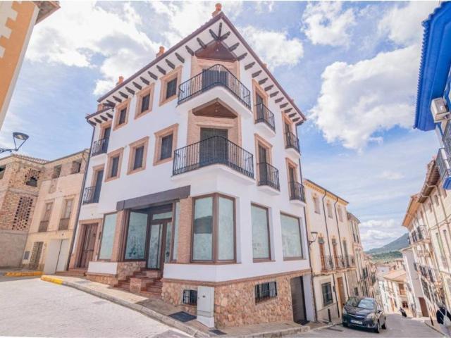 Inmueble en Venta en Íllora