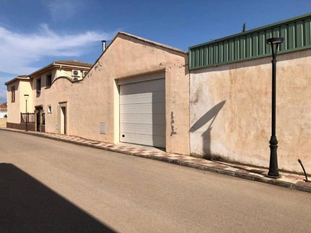 Inmueble en Venta en Íllora