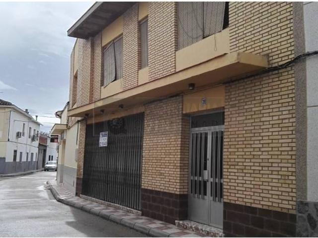 Inmueble en Venta en La Villa de Don Fadrique