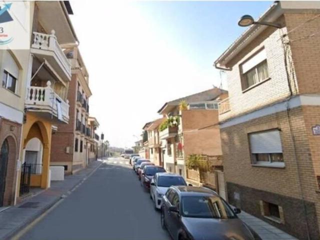 Inmueble en Venta en La Zubia
