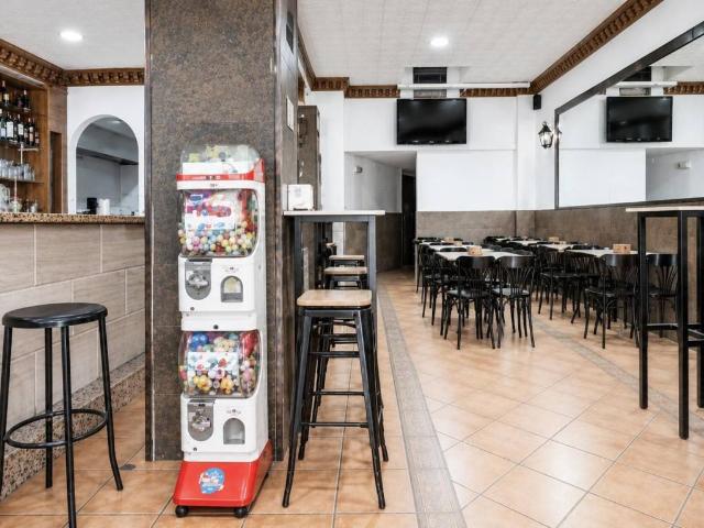 Inmueble en Venta en La Zubia