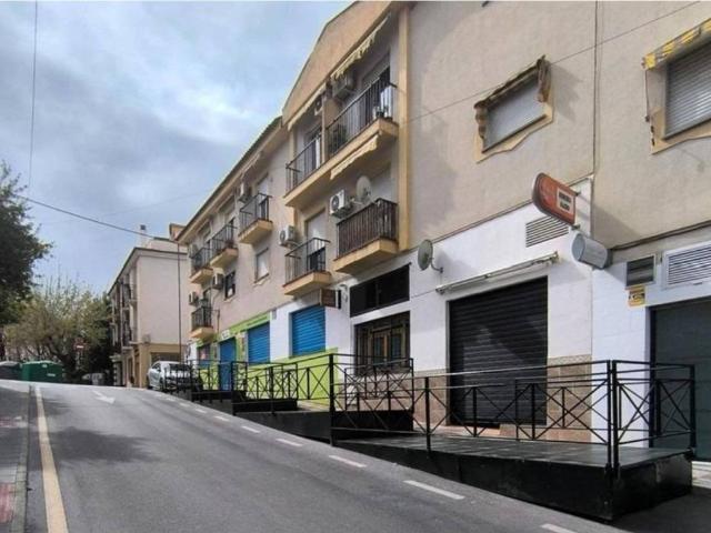 Inmueble en Venta en La Zubia