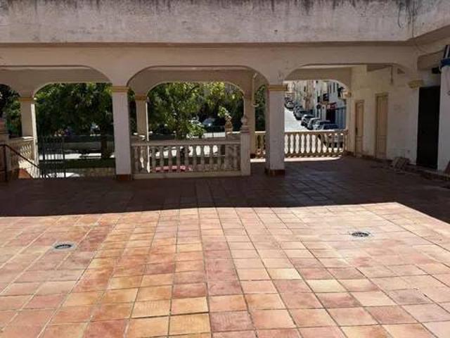 Inmueble en Venta en La Zubia