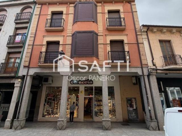 Inmueble en Venta en La Bañeza