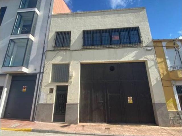 Inmueble en Venta en La Bañeza