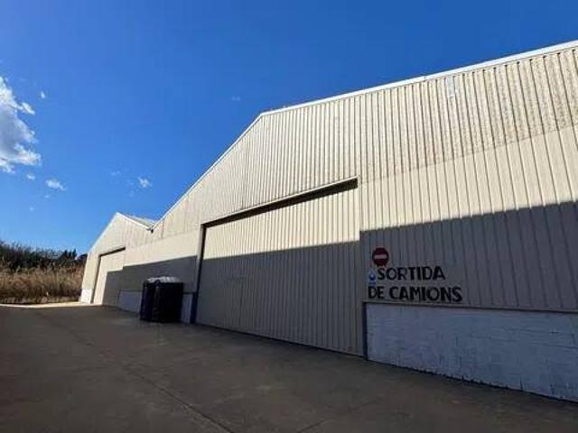 Inmueble en Venta en La Bisbal d'Empordà