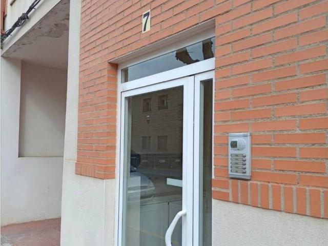 Inmueble en Venta en La Puebla de Alfindén