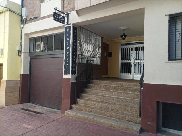 Inmueble en Venta en La Puebla de Alfindén
