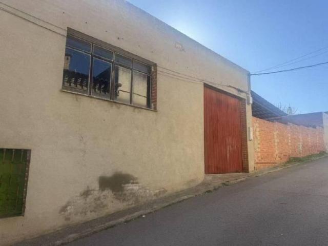 Inmueble en Venta en La Puebla de Montalbán