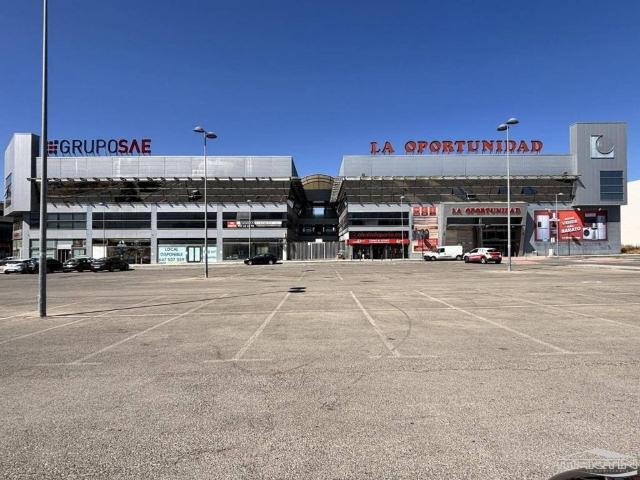 Inmueble en Venta en Lucena