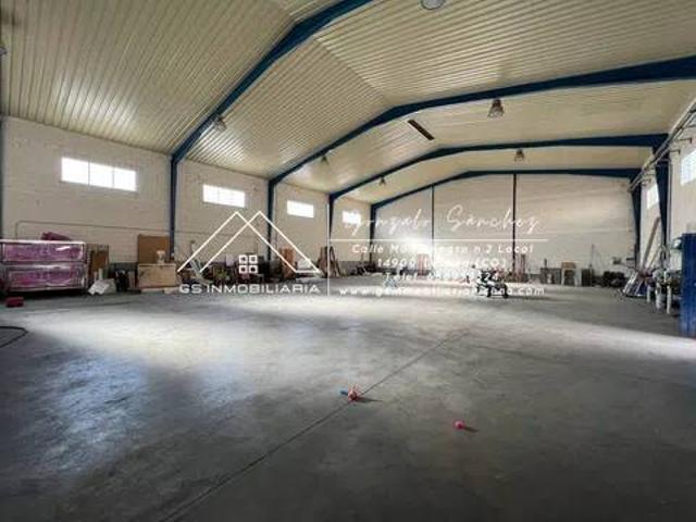 Inmueble en Venta en Lucena