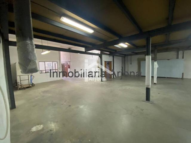 Inmueble en Venta en Lucena