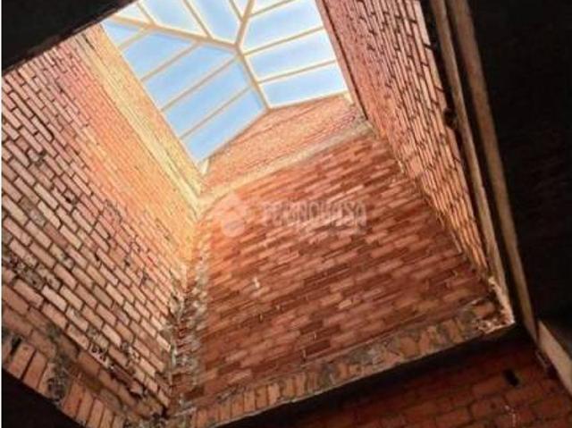 Inmueble en Venta en Mairena del Alcor