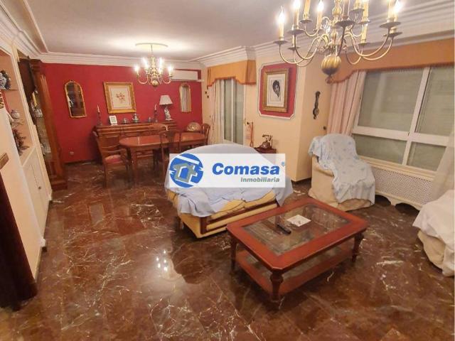 Inmueble en Venta en Martos