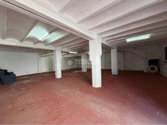 Inmueble en Venta en Mengíbar