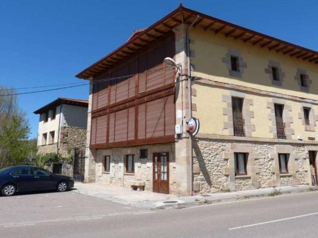 Inmueble en Venta en Merindad de Valdeporres