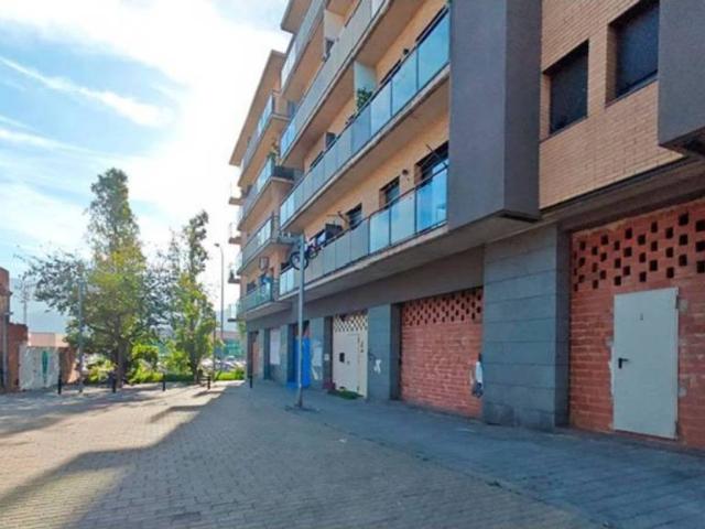 Inmueble en Venta en Montcada i Reixac