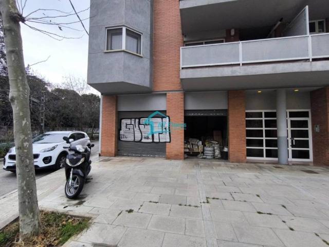 Inmueble en Venta en Montcada i Reixac