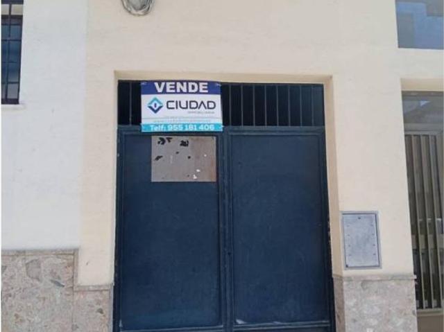 Inmueble en Venta en Morón de La Frontera