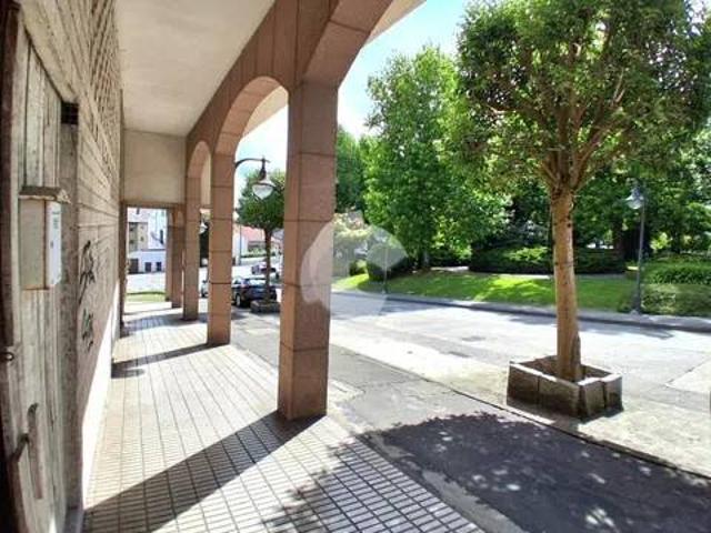 Inmueble en Venta en Oleiros