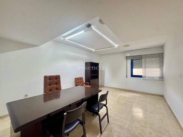 Inmueble en Venta en Oliva