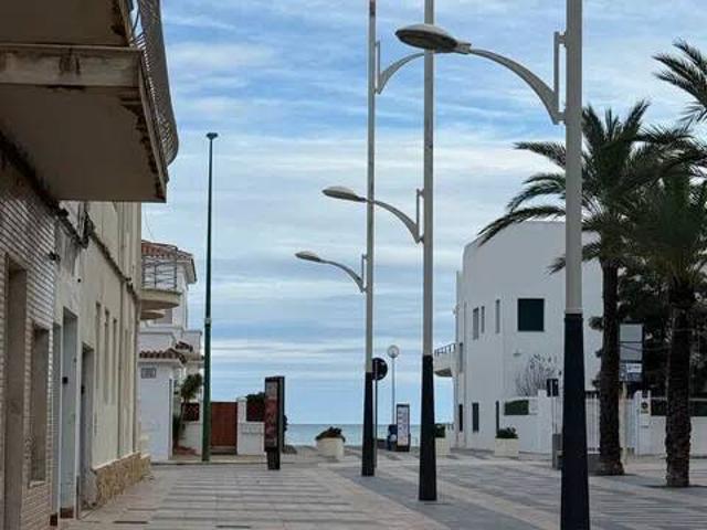Inmueble en Venta en Oliva