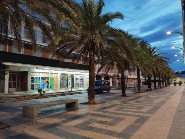 Inmueble en Venta en Oliva