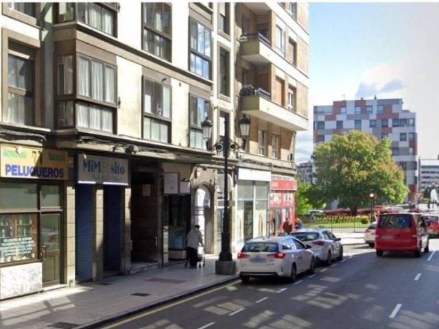 Inmueble en Venta en Oviedo