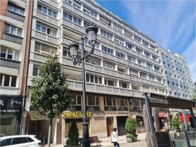 Inmueble en Venta en Oviedo