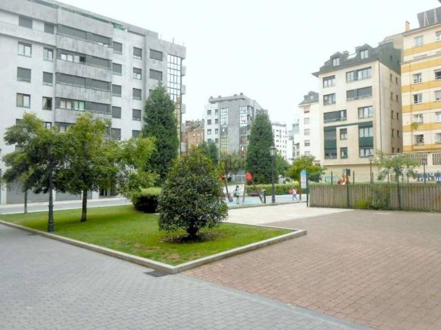 Inmueble en Venta en Oviedo