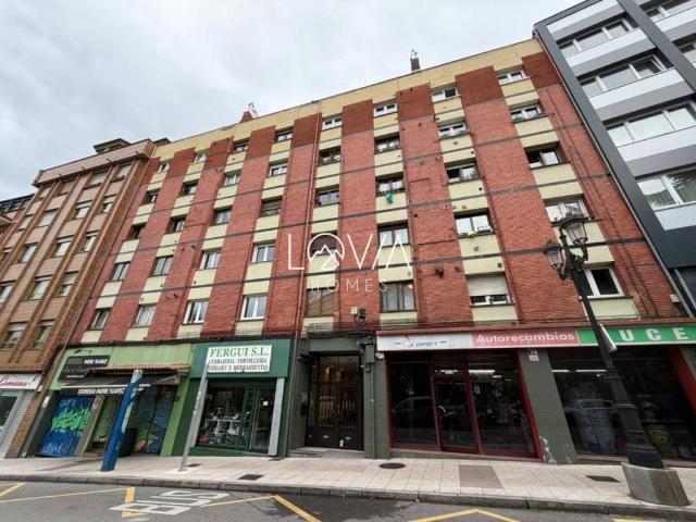 Inmueble en Venta en Oviedo