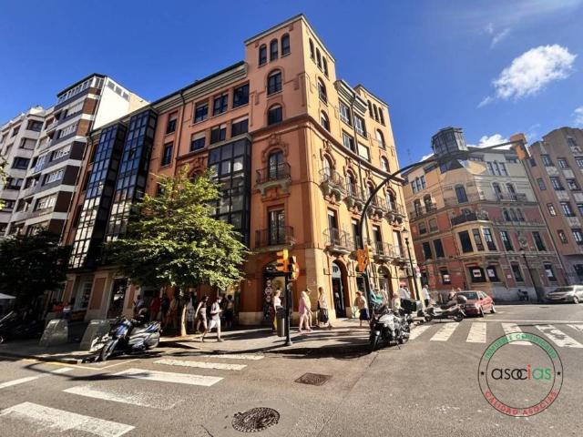 Inmueble en Venta en Oviedo