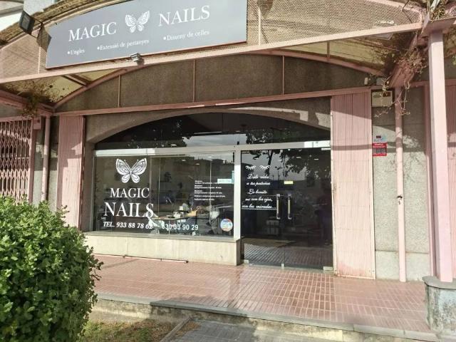 Inmueble en Venta en Palau solità i Plegamans